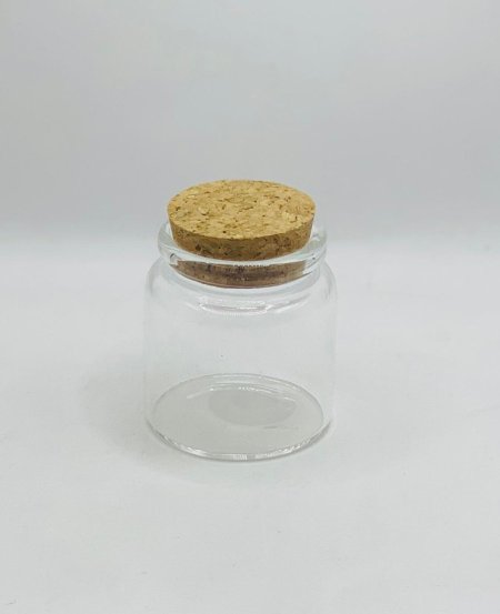 مرطبان زجاجي صغير